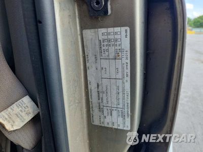 Zdjęcie 10 z 10 samochodu: 2004 CHEVROLET EXPRESS RV VIN:1GBFG15T941155827 - miniatura