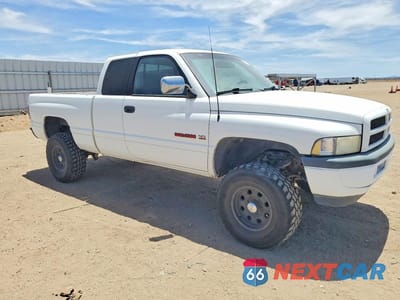 Czwarte zdjęcie samochodu z boku: 1997 DODGE RAM 1500 VIN:3B7HC13Z9VG747478 - miniatura