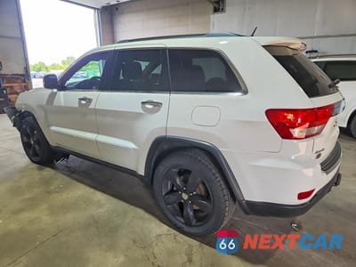 Drugie zdjęcie samochodu z przodu: 2013 JEEP GRAND CHEROKEE OVERLAND VIN:1C4RJFCG5DC609542 - miniatura