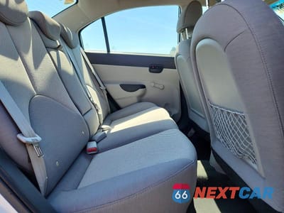 Zdjęcie 10 z 12 samochodu: 2009 HYUNDAI ACCENT GLS VIN:KMHCN46C79U283179 - miniatura