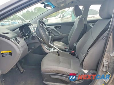Zdjęcie 7 z 12 samochodu: 2013 HYUNDAI ELANTRA GLS VIN:5NPDH4AE5DH154157 - miniatura
