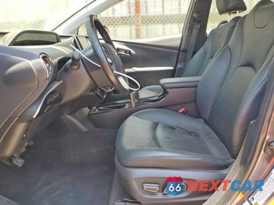 Zdjęcie 7 z 14 samochodu: 2017 TOYOTA PRIUS PRIME ADVANCED VIN:JTDKARFP4H3046715 - miniatura