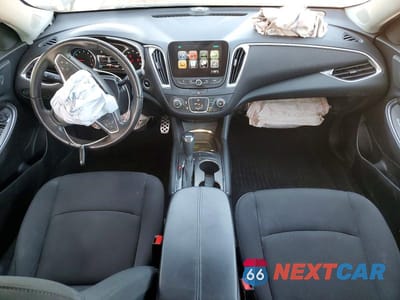 Zdjęcie 8 z 13 samochodu: 2016 CHEVROLET MALIBU LT VIN:1G1ZE5ST6GF316645 - miniatura