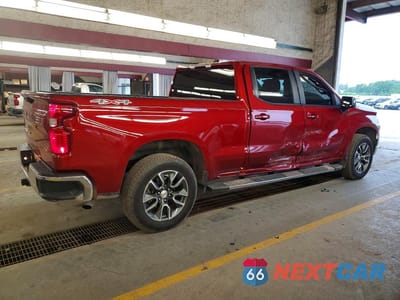 Trzecie zdjęcie samochodu z tyłu: 2024 CHEVROLET SILVERADO K1500 LT VIN:1GCPDDEKXRZ222574 - miniatura