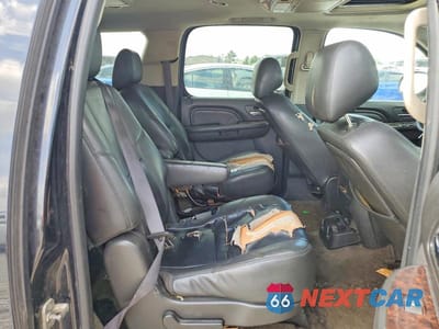 Zdjęcie 11 z 13 samochodu: 2012 GMC YUKON XL DENALI VIN:1GKS1MEFXCR234824 - miniatura