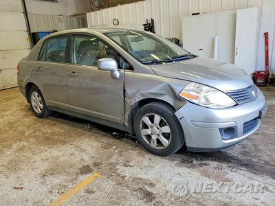 Czwarte zdjęcie samochodu z boku: 2007 NISSAN VERSA 1.8 S VIN:3N1BC11EX7L460475 - miniatura