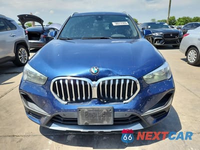 Piąte zdjęcie samochodu w środku: 2021 BMW X1 XDRIVE28I VIN:WBXJG9C04M5T33040 - miniatura
