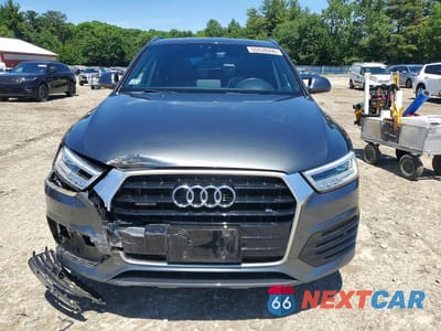 Piąte zdjęcie samochodu w środku: 2018 AUDI Q3 PREMIUM PLUS VIN:WA1JCCFS5JR009435 - miniatura