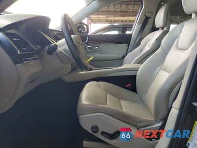 Zdjęcie 7 z 13 samochodu: 2016 VOLVO XC90 T6 VIN:YV4A22PK2G1063457 - miniatura