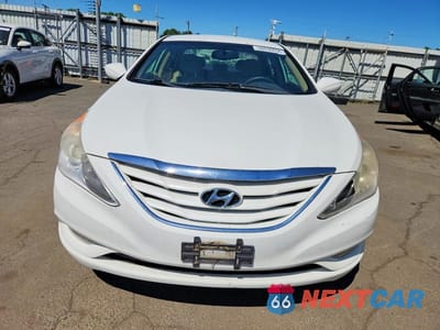Piąte zdjęcie samochodu w środku: 2013 HYUNDAI SONATA GLS VIN:5NPEB4AC6DH785780 - miniatura