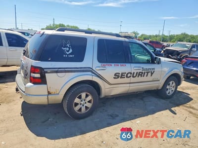 Trzecie zdjęcie samochodu z tyłu: 2008 FORD EXPLORER XLT VIN:1FMEU63E98UA91757 - miniatura