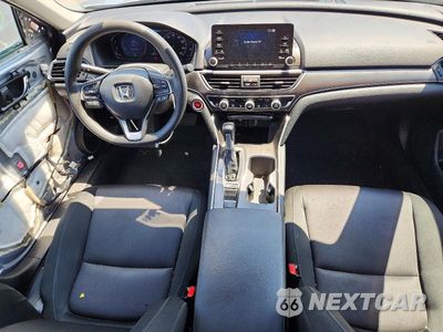 Zdjęcie 8 z 13 samochodu: 2020 HONDA ACCORD LX VIN:1HGCV1F16LA080926 - miniatura