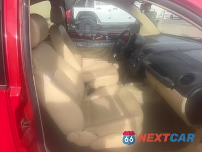 Piąte zdjęcie samochodu w środku: 2008 VOLKSWAGEN NEW BEETLE S VIN:3VWRW31C18M508709 - miniatura