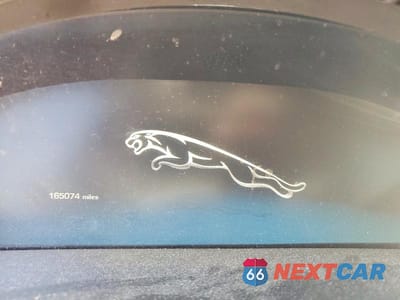 Zdjęcie 9 z 12 samochodu: 2012 JAGUAR XJ VIN:SAJWA1CB9CLV23502 - miniatura