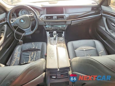 Zdjęcie 8 z 12 samochodu: 2016 BMW 528 XI VIN:WBA5A7C52GG149947 - miniatura