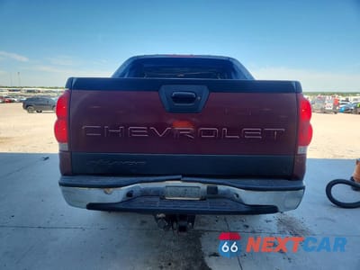 Zdjęcie 6 z 12 samochodu: 2004 CHEVROLET AVALANCHE C1500 VIN:3GNEC12T64G197422 - miniatura