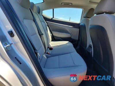 Zdjęcie 10 z 12 samochodu: 2020 HYUNDAI ELANTRA VALUE EDITION VIN:5NPD84LF3LH617661 - miniatura