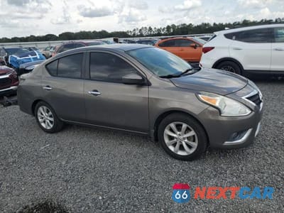Czwarte zdjęcie samochodu z boku: 2015 NISSAN VERSA 1.6 SL VIN:3N1CN7AP5FL873888 - miniatura