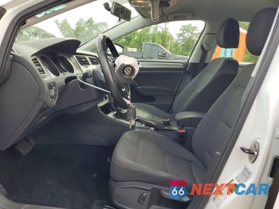 Zdjęcie 7 z 12 samochodu: 2016 VOLKSWAGEN GOLF S/SE VIN:3VW217AU1GM037224 - miniatura