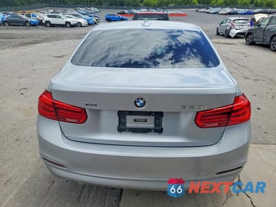 Zdjęcie 6 z 12 samochodu: 2018 BMW 320 XI VIN:WBA8A3C53JA489382 - miniatura