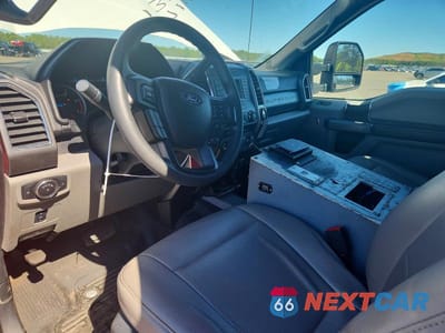 Zdjęcie 8 z 13 samochodu: 2017 FORD F550 SUPER DUTY VIN:1FD0X5HT2HED81058 - miniatura