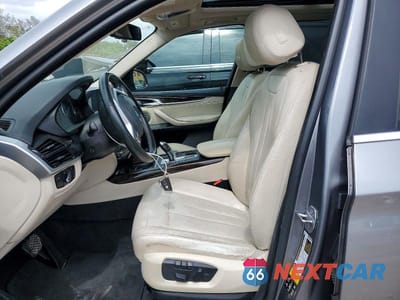 Zdjęcie 7 z 13 samochodu: 2016 BMW X5 XDRIVE35I VIN:5UXKR0C51G0P21443 - miniatura