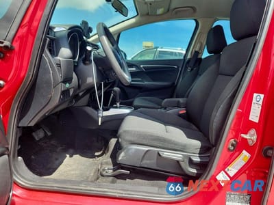 Zdjęcie 7 z 13 samochodu: 2019 HONDA FIT LX VIN:3HGGK5H43KM702327 - miniatura