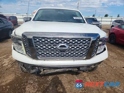 Piąte zdjęcie samochodu w środku: 2017 NISSAN TITAN PLATINUM RESERVE VIN:1N6AA1E58HN530028 - miniatura
