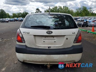 Zdjęcie 6 z 12 samochodu: 2008 KIA RIO 5 SX VIN:KNADE163986348833 - miniatura