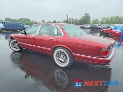 Drugie zdjęcie samochodu z przodu: 1995 JAGUAR VANDENPLAS VIN:SAJKX1748SC723259 - miniatura