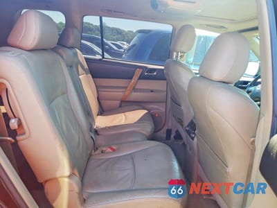 Zdjęcie 11 z 13 samochodu: 2008 TOYOTA HIGHLANDER HYBRID LIMITED VIN:JTEEW44A482022982 - miniatura