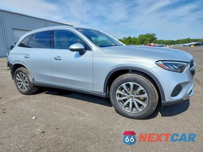 Czwarte zdjęcie samochodu z boku: 2026 MERCEDES-BENZ GLC 300 VIN:W1NKM4GB7TF495741 - miniatura