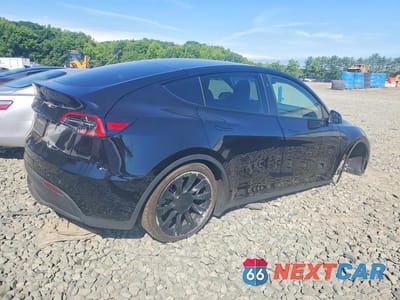 Trzecie zdjęcie samochodu z tyłu: 2025 TESLA MODEL Y VIN:7SAYGDED0SF314028 - miniatura