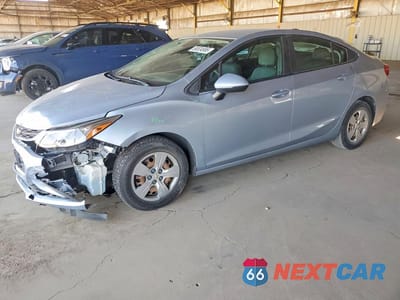 2017 CHEVROLET CRUZE LS 1G1BC5SM3H7140763 - główne zdjęcie licytacji z USA - miniatura