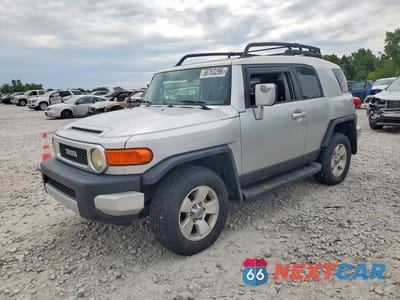 2007 TOYOTA FJ CRUISER BASE JTEBU11F770012013 - główne zdjęcie licytacji z USA - miniatura