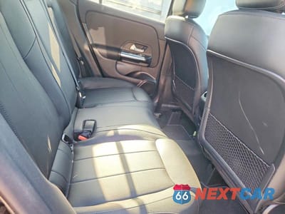 Zdjęcie 11 z 13 samochodu: 2022 MERCEDES-BENZ GLA 250 VIN:W1N4N4GB7NJ318760 - miniatura