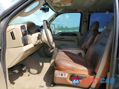 Zdjęcie 7 z 12 samochodu: 2006 FORD F250 SUPER DUTY VIN:1FTSW21P16EA21482 - miniatura