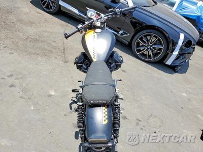 Zdjęcie 6 z 9 samochodu: 2017 MOTO GUZZI V9 ROAMER VIN:ZGULHU011HM000306 - miniatura