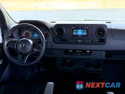 Zdjęcie 13 z 15 samochodu: 2023 MERCEDES-BENZ SPRINTER 2500 VIN:W1W4NBHY6PT150314 - miniatura