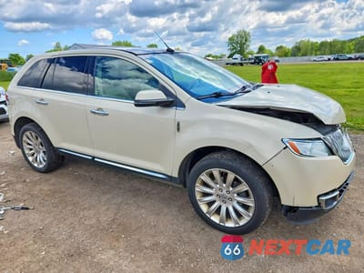 Czwarte zdjęcie samochodu z boku: 2014 LINCOLN MKX VIN:2LMDJ8JK5EBL10129 - miniatura