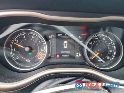 Zdjęcie 9 z 12 samochodu: 2015 JEEP CHEROKEE SPORT VIN:1C4PJMAB9FW774563 - miniatura