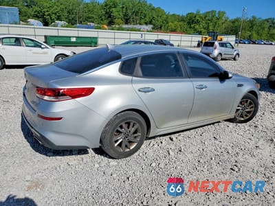 Trzecie zdjęcie samochodu z tyłu: 2019 KIA OPTIMA LX VIN:5XXGT4L37KG340914 - miniatura