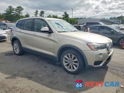 Czwarte zdjęcie samochodu z boku: 2016 BMW X3 XDRIVE28I VIN:5UXWX9C59G0D67220 - miniatura