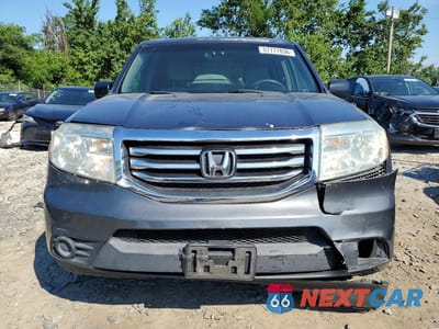 Piąte zdjęcie samochodu w środku: 2013 HONDA PILOT LX VIN:5FNYF4H23DB014352 - miniatura