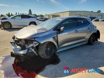 2025 TOYOTA GR COROLLA PREMIUM JTNABAAE9SA020271 - główne zdjęcie licytacji z USA - miniatura