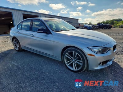 Czwarte zdjęcie samochodu z boku: 2014 BMW 328 XI VIN:WBA3B3C5XEJ980447 - miniatura