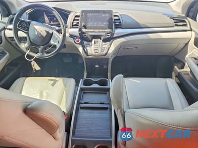 Zdjęcie 8 z 14 samochodu: 2021 HONDA ODYSSEY TOURING VIN:5FNRL6H86MB005920 - miniatura