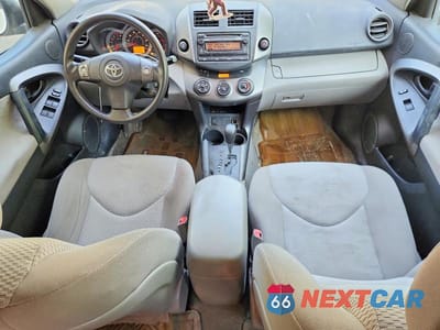 Zdjęcie 8 z 13 samochodu: 2012 TOYOTA RAV4 BASE VIN:2T3BF4DV7CW209014 - miniatura