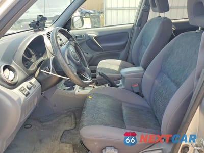 Zdjęcie 7 z 13 samochodu: 2002 TOYOTA RAV4 BASE VIN:JTEHH20V326038076 - miniatura