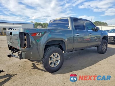 Trzecie zdjęcie samochodu z tyłu: 2011 GMC SIERRA K1500 SLE VIN:3GTP2VE31BG331659 - miniatura